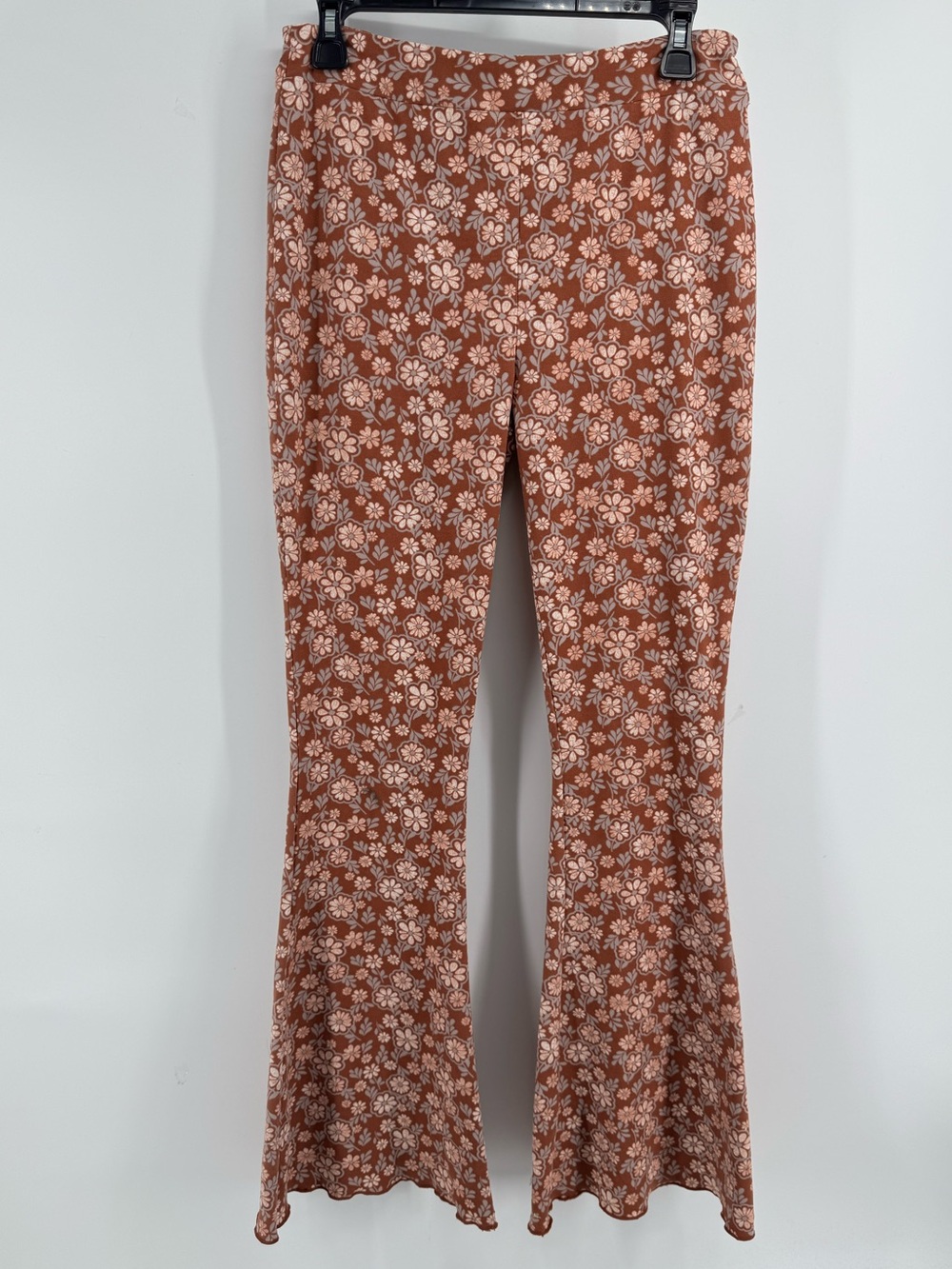 SO Boho Floral Print Rust High Rise Flare Pull On Pants Women's Size Medium